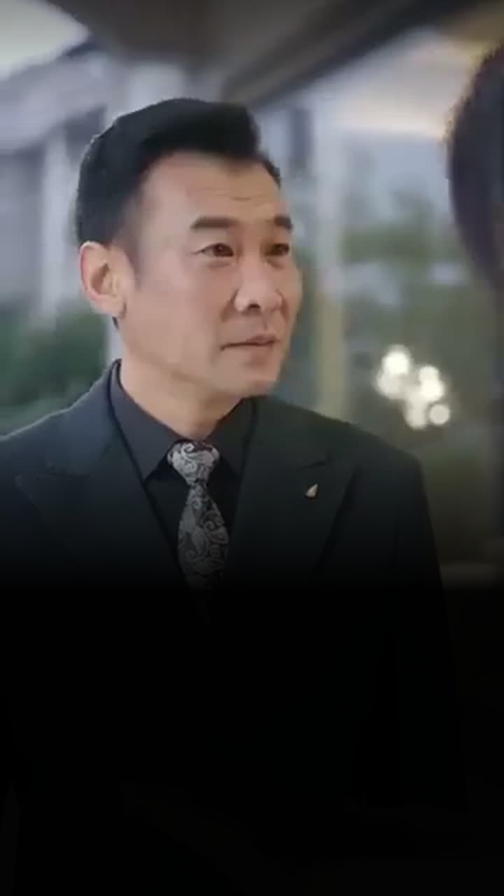 Multi Sub撞见初恋被欺，大佬杀疯掀翻黑厂👉彩礼拆散鸳鸯，豪门大佬装穷追妻！撞见初恋被欺凌，他撕下伪装杀疯了，血债血偿！最新短劇